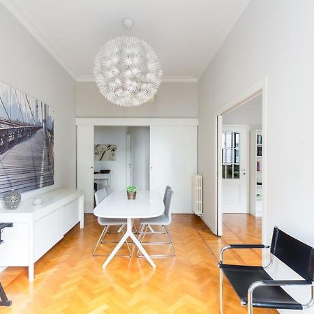 Spacious And Brilliant Apartment In Duomo By Easylife Milan Exterior photo