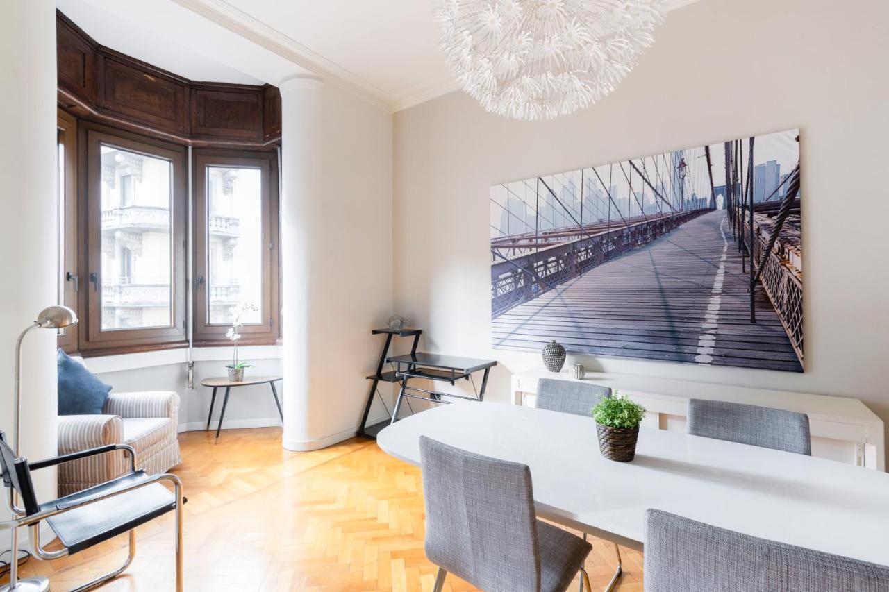 Spacious And Brilliant Apartment In Duomo By Easylife Milan Exterior photo